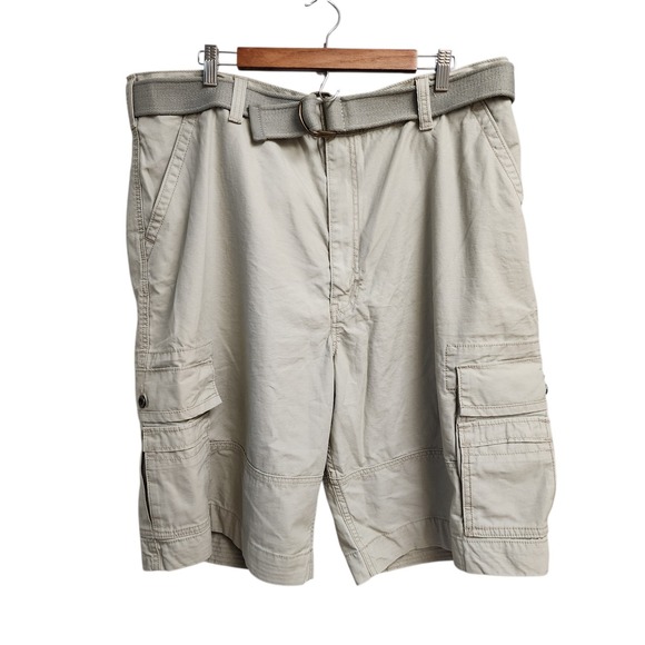 Levi's Other - Levi's Men's Sz 40 X 12 (MEASURED) Heavy Cotton Beige Cargo Shorts